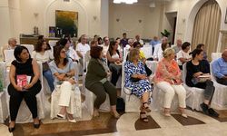 Başaran Düzgün’ün Pembe Boyalı Oda romanının tanıtımı Girne’de yapıldı