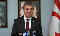 Başbakan Üstel Yabancılar ve İkamet İzinleri Tüzüğü’nde yapılan değişiklikleri duyurdu