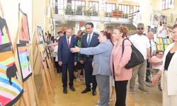 ÖZEL GEREKSİNİMLİ GENÇLERDEN " HAYATIN RENKLERİ" SERGİSİ