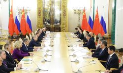 Putin ve Şi, Moskova'da buluştu