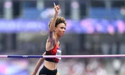 Buse Savaşkan, Opole High Jump Festival yarışmasında ikinci oldu