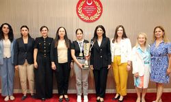 Meclis Başkan Yardımcısı Özdenefe bilardocu Ghaffari’yi kabul etti