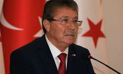 Başbakan Ünal Üstel, Stewart’ın açıklamalarını değerlendirdi: "Gerçeklerden uzak, taraflı bir veda mesajı”