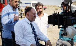 Meclis Başkanı Öztürkler, “Ayşe Tatile Çıktı” Filminin setini ziyaret etti