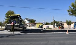 Mesarya Belediyesi Vadili girişinde başlattığı kavşak düzenleme çalışmalarını sürdürüyor