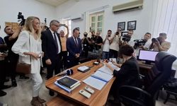 Erhürman, Cumhurbaşkanlığı adaylık başvurusunu YSK’ya sundu