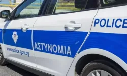 Limasol’da ev sahibi adam tutup kiracısını bıçaklattı
