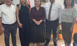 Kültür Dairesi Müdürü Zaimağaoğlu, Posta Dairesi Müdürü İskender ve beraberindeki heyeti kabul etti