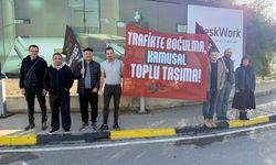 Bağımsızlık Yolu, kamusal toplu taşıma talebiyle eylem yaptı