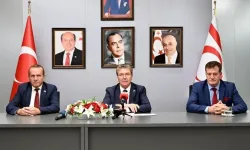 Başbakan Üstel ve hükümet ortakları bugün Ankara'ya gidiyor