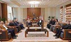 Cumhurbaşkanı Erhürman, Kıbrıs Türk Müteahhitler Birliği'ni kabul etti