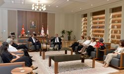 Erhürman, Kemal Saraçoğlu Lösemili Çocuklar ve Kanserle Savaş Vakfı heyetini kabul etti