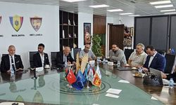 Hamburg Türk Basın Birliği heyeti, Girne Amerikan Üniversitesi'ni ziyaret etti