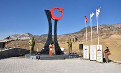 Sarı Çizmeli Mehmet Ağa Anıtı açıldı