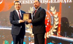 Tarım ve Doğal Kaynaklar Bakanı Çavuş'a 'KKTC - Türk Dünyası Onur Ödülü'