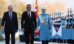 Türkiye Cumhuriyeti Cumhurbaşkanı Erdoğan, Cumhurbaşkanı Erhürman'ı resmi törenle karşıladı