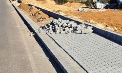 Erenköy-Karpaz Belediyesi köylere kaldırım döşüyor
