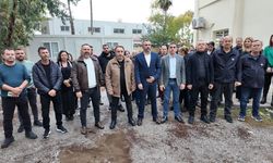 Kamuda yetkili üç sendika Gazimağusa Gelir ve Vergi Dairesi ile Motorlu Araçlar Birimi'nde üç saatlik uyarı grevi yaptı