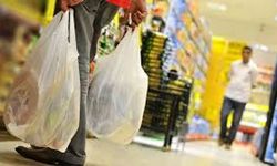 Market poşetleri 2026'da yasaklanıyor: Bakanlık bez çanta dağıtımı gerçekleştiriyor