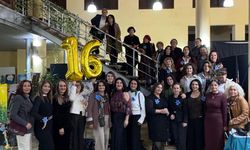 'Mavinin 16 Yıllık Yolculuğu' sergisi açıldı