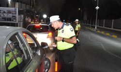 Polis denetimlerinde 240 araç trafikten men adildi: