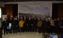 Baristalık ve mutfak uygulamaları eğitimi alan özel gereksinimli bireylere sertifikaları takdim edildi