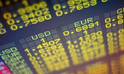 Dolar 43,55, euro 52, sterlin 60 TL'den işlem görüyor