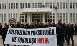 Kamuda yetkili beş sendikadan Bayındırlık ve Ulaştırma Bakanlığı önünde eylem