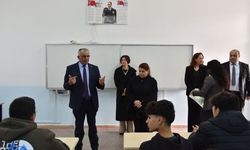 Karneler dağıtıldı... 57 bin 413 öğrenci tatile girdi