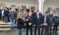 KTAMS, KAMUSEN ve KAMU-İŞ Gazimağusa ile İskele Gelir ve Vergi Dairelerinde tam gün greve gitti