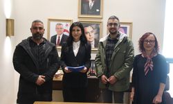 Özdenefe 'Beleşe Deniz, Plajlar Halkındır' hareketi üyelerini kabul etti