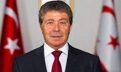 Üstel: 'Denktaş, milletine yön veren müstesna bir devlet adamı olarak tarihteki yerini aldı'