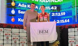 Ada Kafa, Jerfi Fıratlı U18 Türkiye Salon Şampiyonası'nda 800 metre şampiyonu