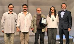 Ethal Tiyatrosu Lefkoşa'da sahnelendi. 'Ethal Onur Ödülü' Yaşar Ersoy'a verildi