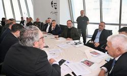 Gönyeli Alayköy Belediyesi'nde 'Başıboş Sokak Köpekleri' konusunda toplantı yapıldı