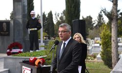 KTFD Başbakanı Osman Örek, ölümünün 27'nci yıl dönümünde törenle anıldı