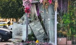 Limasol'da çiçekçi dükkanına bomba koydular