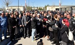 Sendikalar Meclis önünde açıklama yaptı: 'Yasa gücünde kararnameye tenezzül ederlerse kendileri bilir, cevabını alacakl