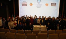 Cumhuriyet Meclisi futbol takımı Antalya'da...