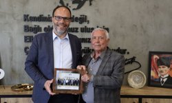 Kıbrıs Türk Belediye Başkanları Derneği'nden Sadıkoğlu'na ziyaret