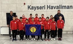 Küçük Hentbolcularımız Kayseri'de