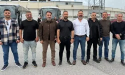 Sendikalar Üstel'in evi yerine Girne Kordonboyu'nda basın açıklaması yaptı