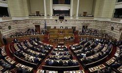 Yunanistan'da yolsuzluk soruşturması nedeniyle kabine değişikliği yapıldı