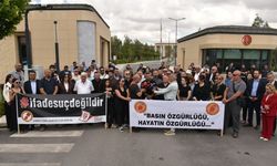 Ceza Muhakemeleri Usulü (Değişiklik) Yasası Meclis önünde protesto edildi: 'Bu yanlıştan dönün'