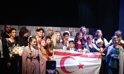 'Kafkas Tebeşir Dairesi' oyunu sahnelendi