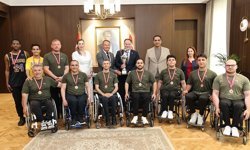 Öztürkler: 'Tekerlekli sandalyeli sporcuların başarısı gurur kaynağımız'