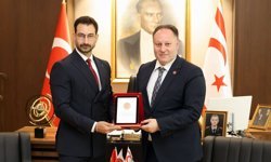 Öztürkler Yiğitcan Hekimoğlu'nu kabul etti