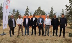 UBP'nin kuruluş yıl dönümü kapsamında 'fidan dikimi' etkinliği yapıldı