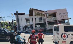 Filipinler'de 7,8 büyüklüğünde deprem: Tsunami uyarısı yapıldı