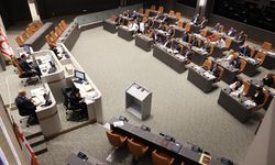 Meclis Genel Kurulunda ivedilik tezkereleri ele alındı